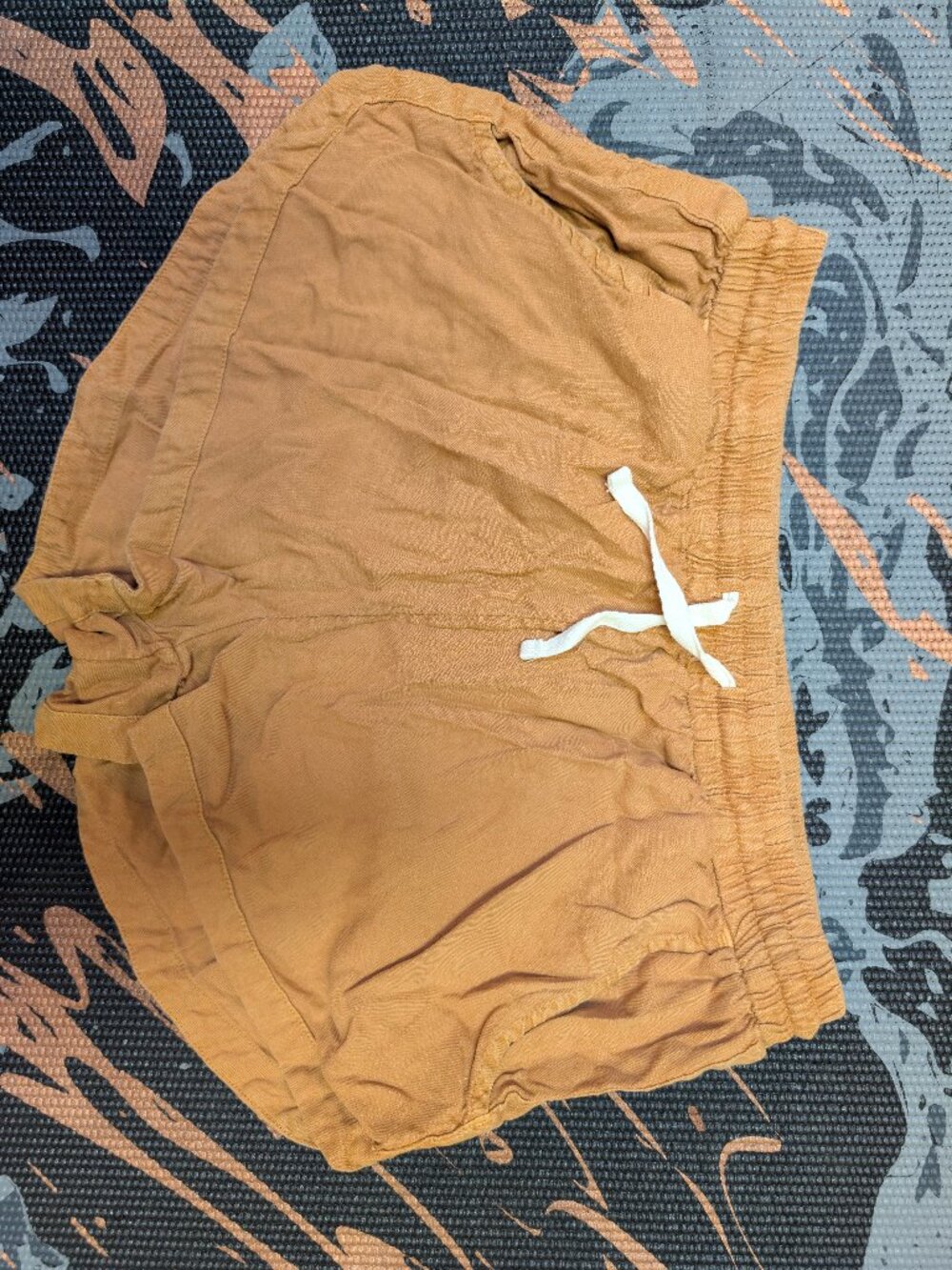 Billabong Elastic Waist Beach Shorts - Women's L